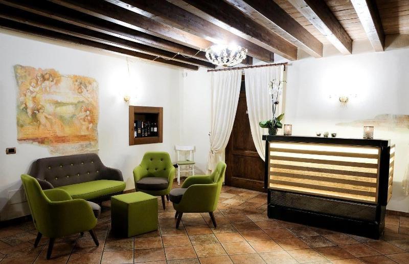 Relais Madonna Di Campagna Hotel Bastia Umbra Eksteriør billede